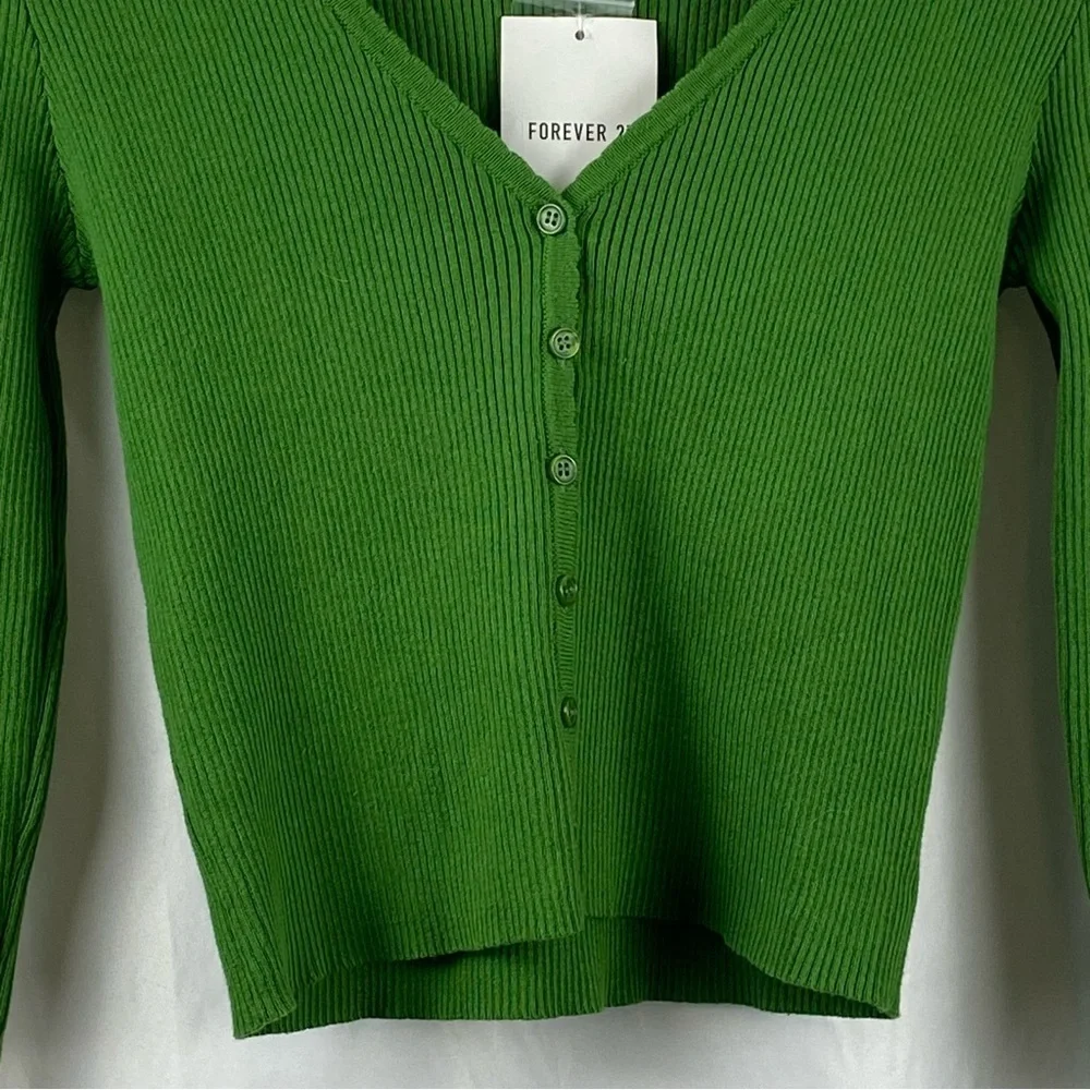 Forever 21 Women’s Green Ribbed Long Sleeve Cropped Sweater Cardigan Top Medium